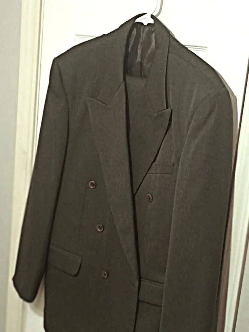 Raffinati Classic Men Olive Green Double Breasted 2 Piece Suit  44R